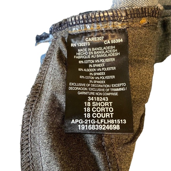 Lee Women Slim Fit Mid Rise Straight Leg Jeans Size 18 Short Light Wash Stretch - Picture 10 of 12